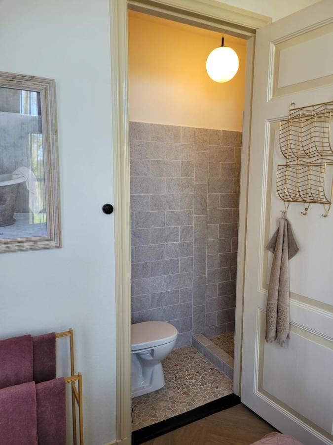Bed and Breakfast Pastorie Waaxens Exterior foto